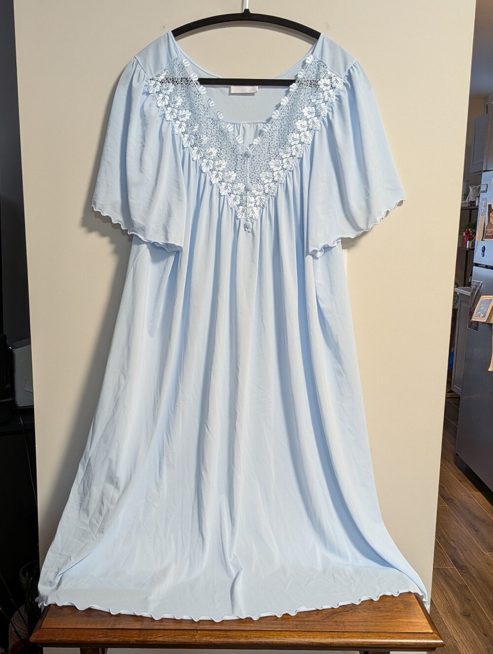 Shadowline Pastel Blue flutter sleeve nightgown. Nylon And Lace. Sz 2X. Vintage